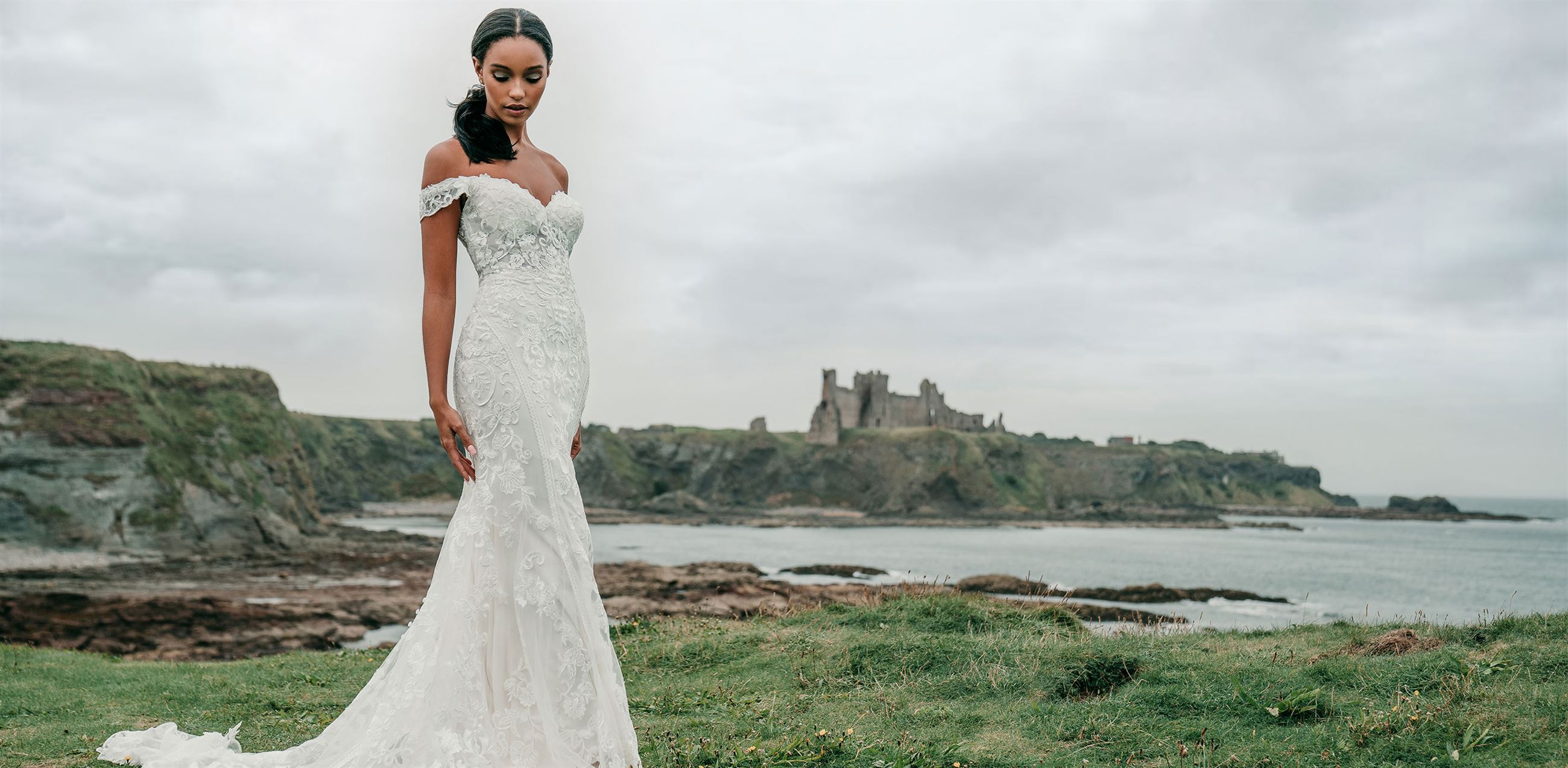 chantilly lace bridal